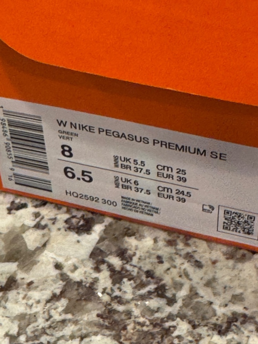 Women’s Pegasus Premium - Picture 5 of 5